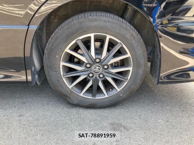 Toyota VOXY 2016-05 8667122-7