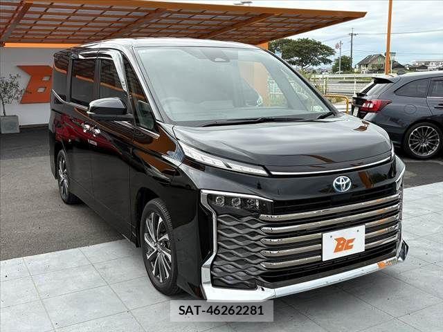 Toyota VOXY 2024-02 8662262-9