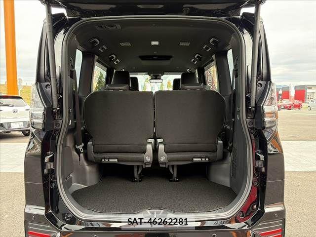 Toyota VOXY 2024-02 8662262-21
