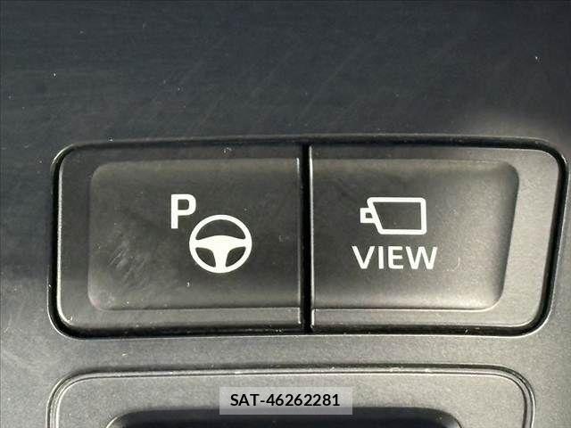 Toyota VOXY 2024-02 8662262-2