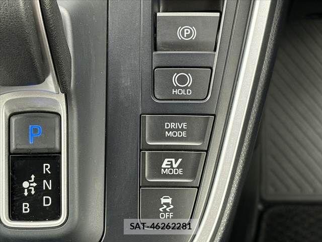 Toyota VOXY 2024-02 8662262-3