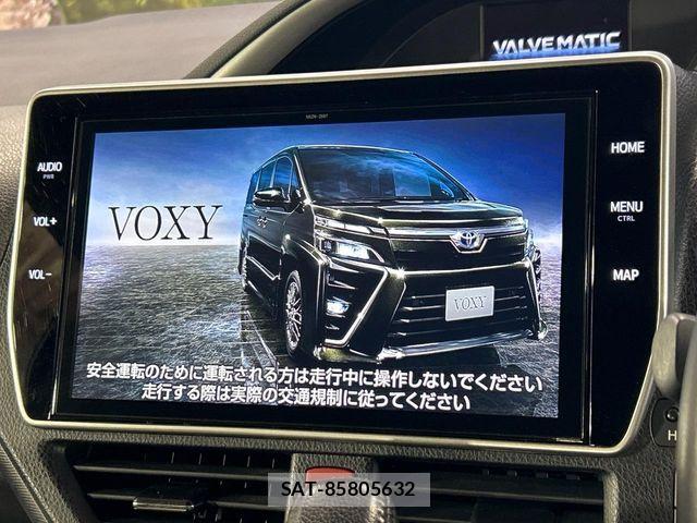 Toyota VOXY 2021-08 8667118-2