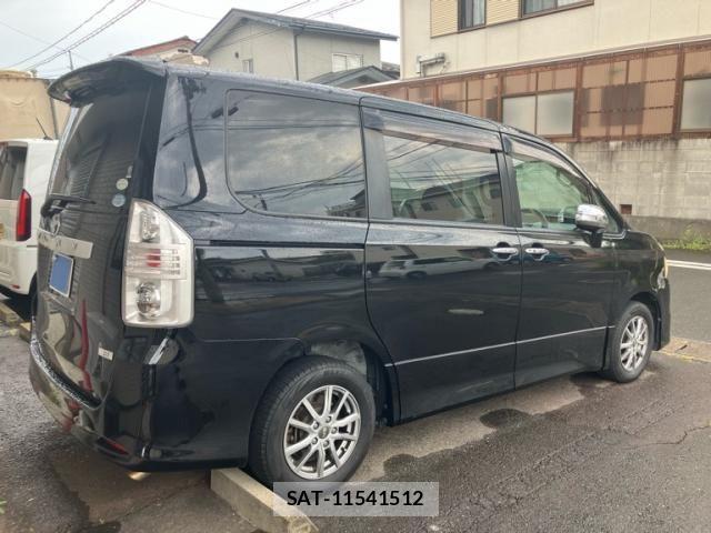Toyota VOXY 2009-02 8662344-6