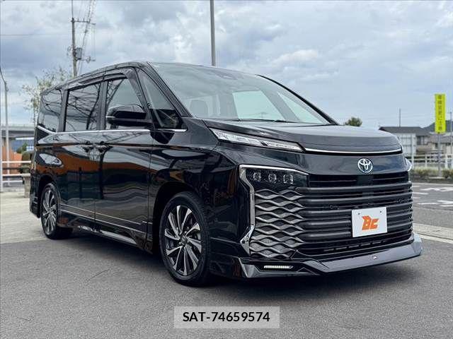 Toyota VOXY 2025-06 8662261-7