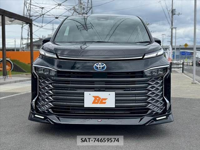Toyota VOXY 2025-06 8662261-8