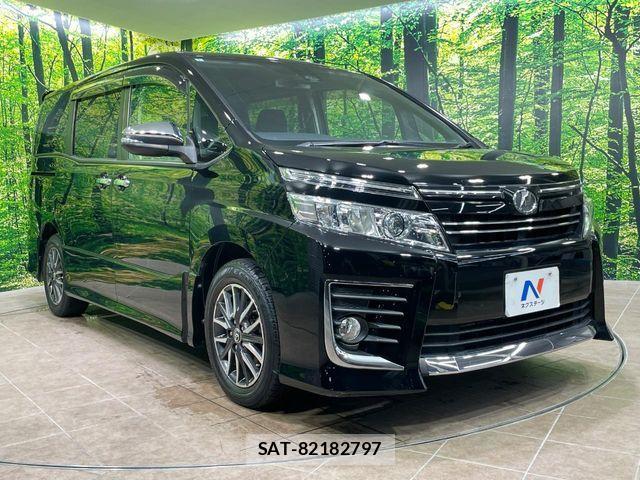 Toyota VOXY 2016-05 8662285-16