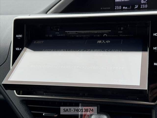 Toyota VOXY 2021-02 8667119-24