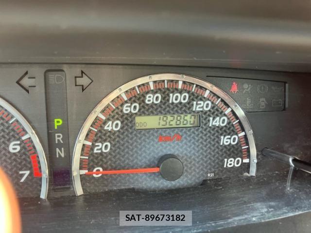 Toyota VOXY 2004-09 8662336-3