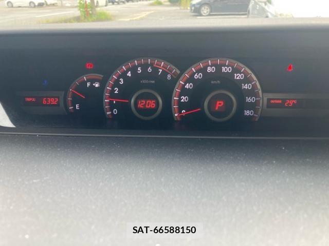 Toyota VOXY 2010-05 8667127-20
