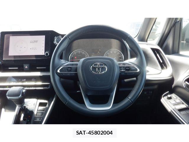 Toyota VOXY 2023-09 8662268-13