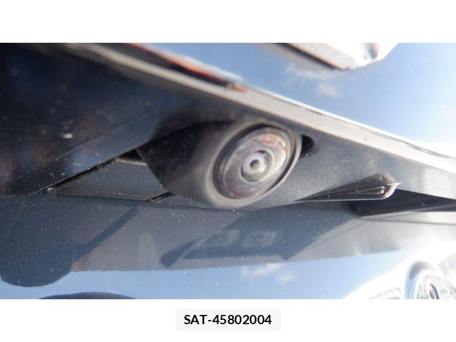 Toyota VOXY 2023-09 8662268-18