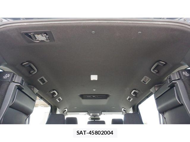 Toyota VOXY 2023-09 8662268-8