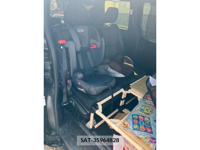 Toyota VOXY 2019-10 8662291-12