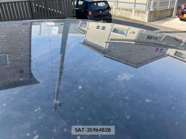 Toyota VOXY 2019-10 8662291-25