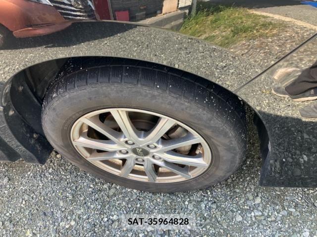Toyota VOXY 2019-10 8662291-2