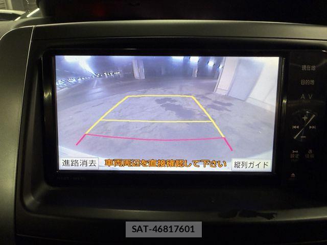 Toyota VOXY 2012-03 8667123-16