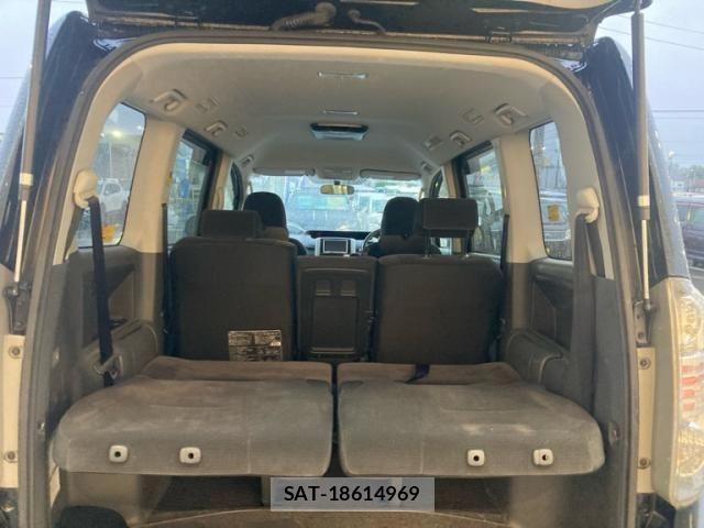 Toyota VOXY 2010-02 8662316-10