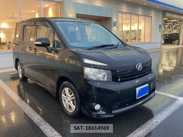 Toyota VOXY 2010-02 8662316-2