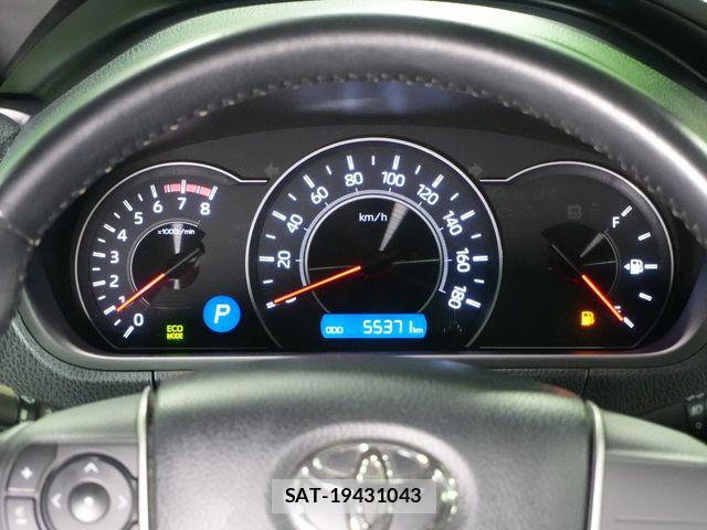 Toyota VOXY 2017-10 8662287-12