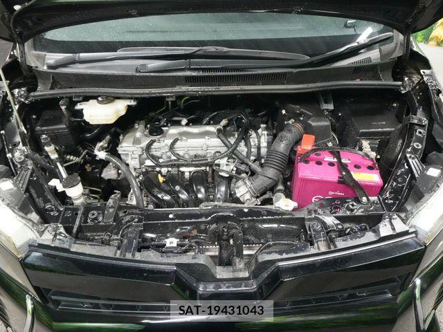 Toyota VOXY 2017-10 8662287-18