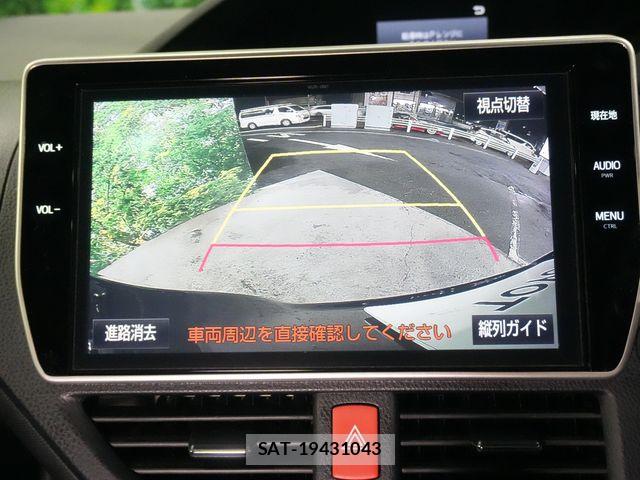 Toyota VOXY 2017-10 8662287-7