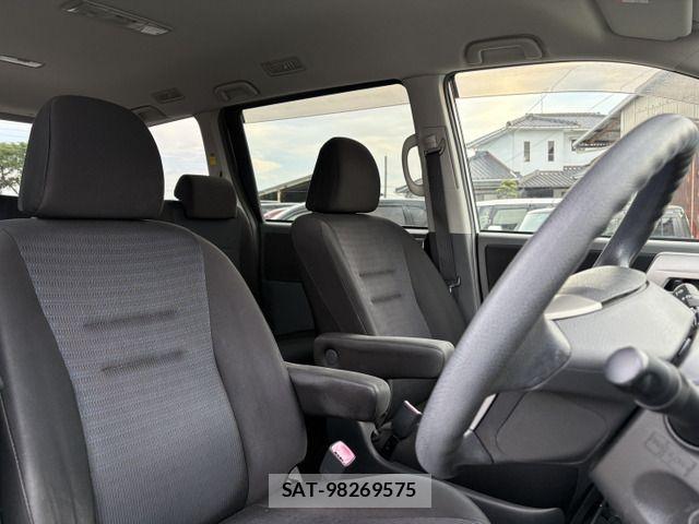 Toyota VOXY 2008-07 8662306-11