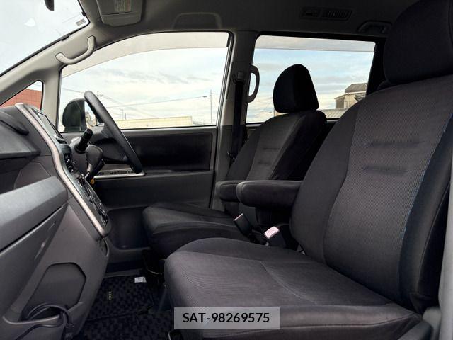 Toyota VOXY 2008-07 8662306-12