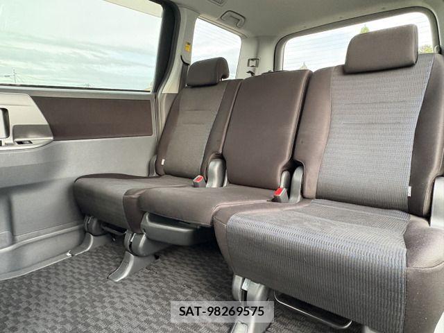 Toyota VOXY 2008-07 8662306-13