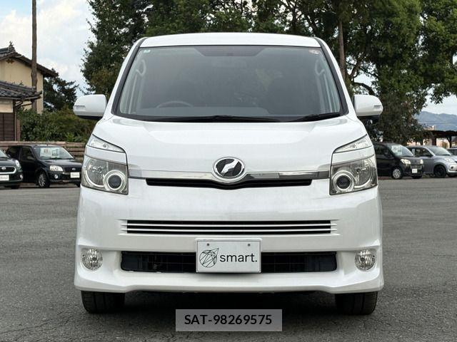 Toyota VOXY 2008-07 8662306-2