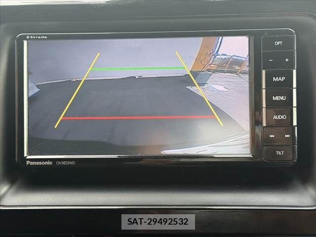 Toyota VOXY 2017-08 8662289-4