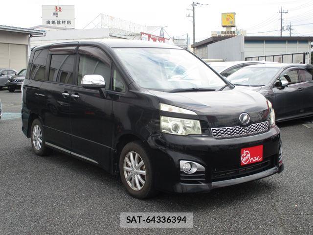 Toyota VOXY 2012-09 8667126-3