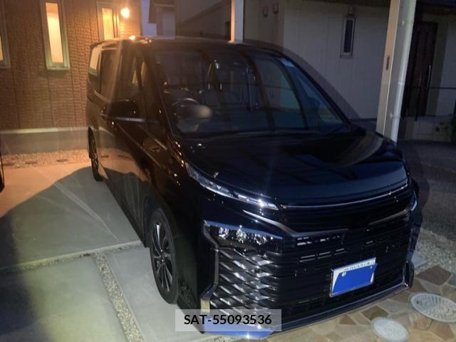 Toyota VOXY 2023-06 8662265-0