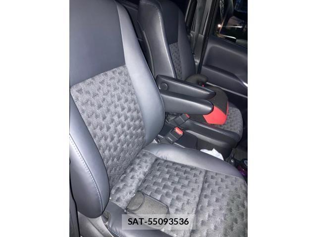 Toyota VOXY 2023-06 8662265-9
