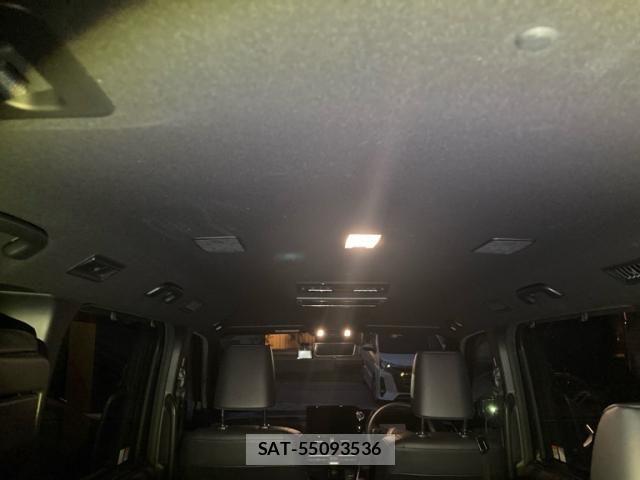 Toyota VOXY 2023-06 8662265-5