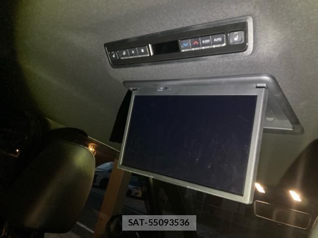 Toyota VOXY 2023-06 8662265-8