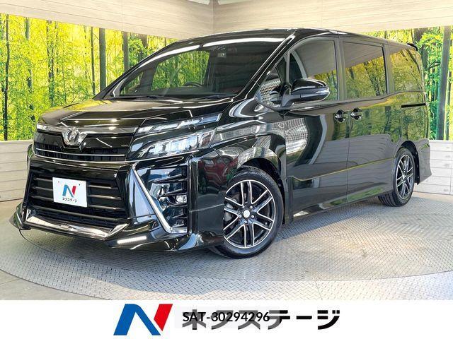 Toyota VOXY 2017-07 8662271-0