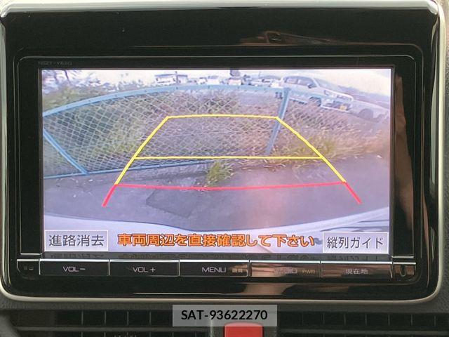 Toyota VOXY 2014-01 8662298-21