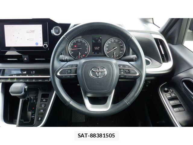 Toyota VOXY 2023-09 8662270-13
