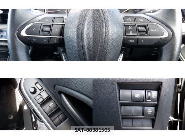 Toyota VOXY 2023-09 8662270-20