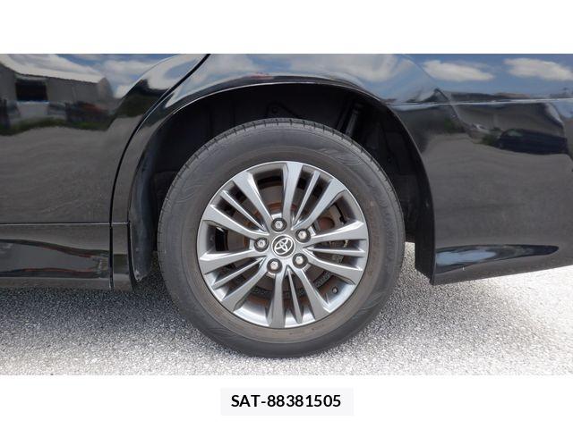 Toyota VOXY 2023-09 8662270-27