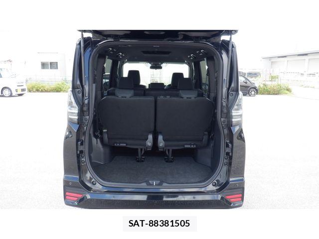 Toyota VOXY 2023-09 8662270-6