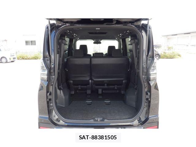 Toyota VOXY 2023-09 8662270-7