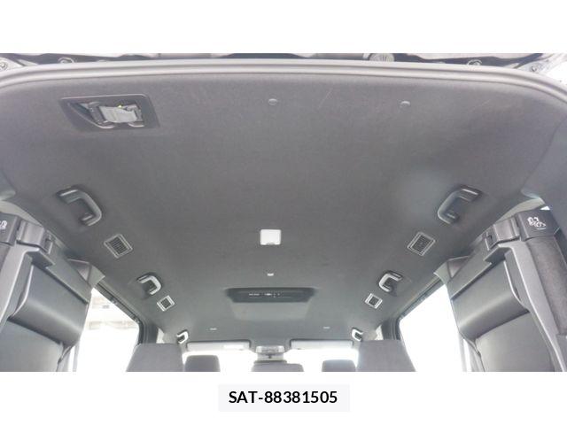 Toyota VOXY 2023-09 8662270-8