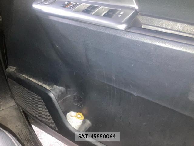 Toyota VOXY 2013-09 8662305-9