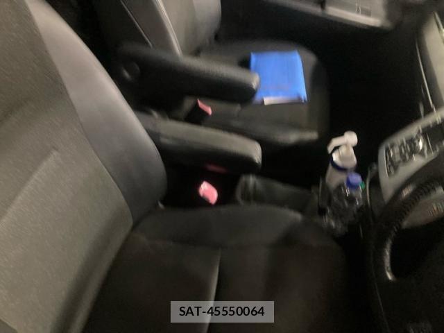 Toyota VOXY 2013-09 8662305-11