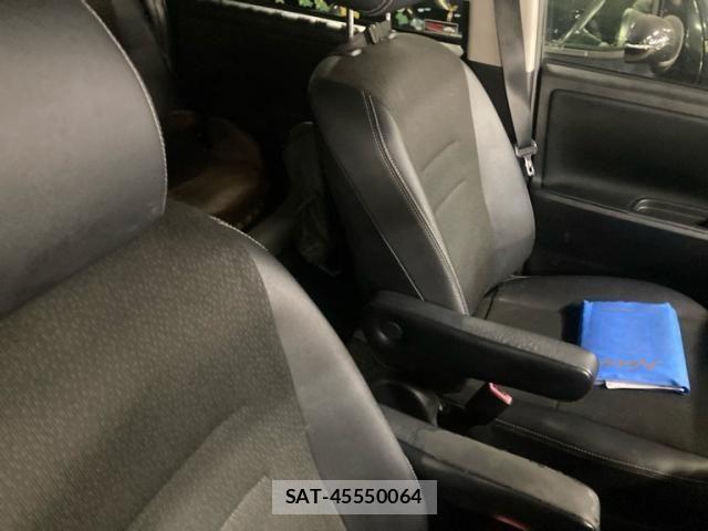 Toyota VOXY 2013-09 8662305-12