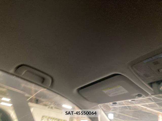 Toyota VOXY 2013-09 8662305-15