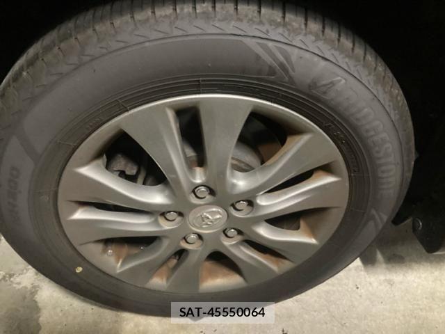 Toyota VOXY 2013-09 8662305-5