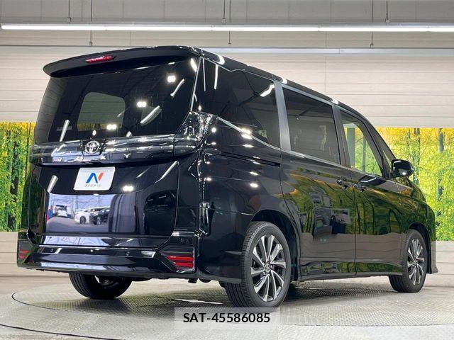 Toyota VOXY 2023-09 8662266-17