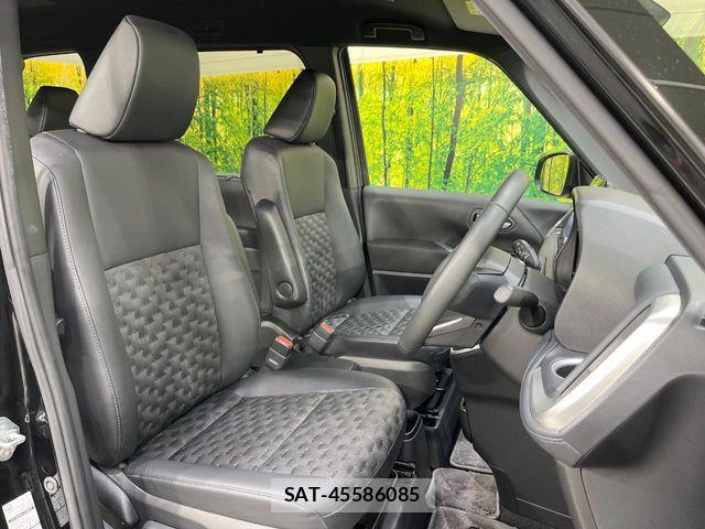 Toyota VOXY 2023-09 8662266-7